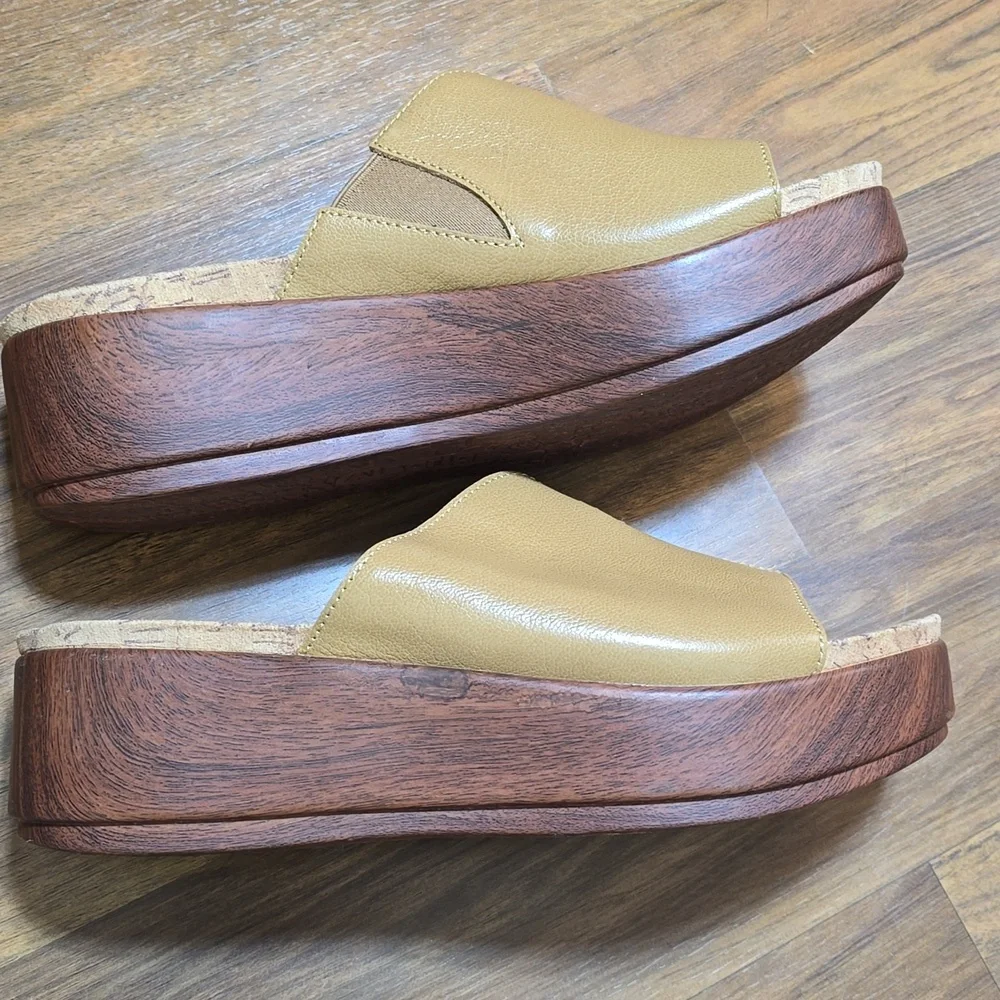 Alegria Triniti Slide Sandals - Fawn